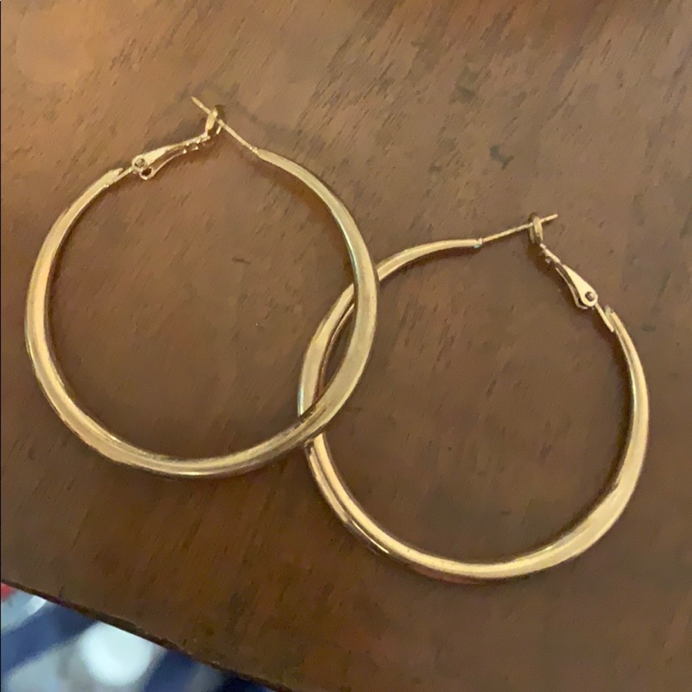 Gold hoops light weight